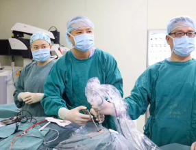 “入院→出院”仅4小时53分 重医附一院垂体瘤手术刷新纪录
