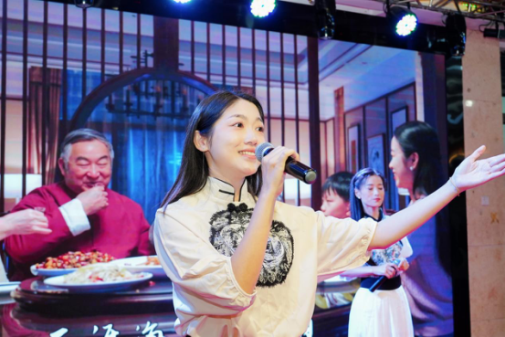 开幕式表演。巫溪县融媒体中心供图